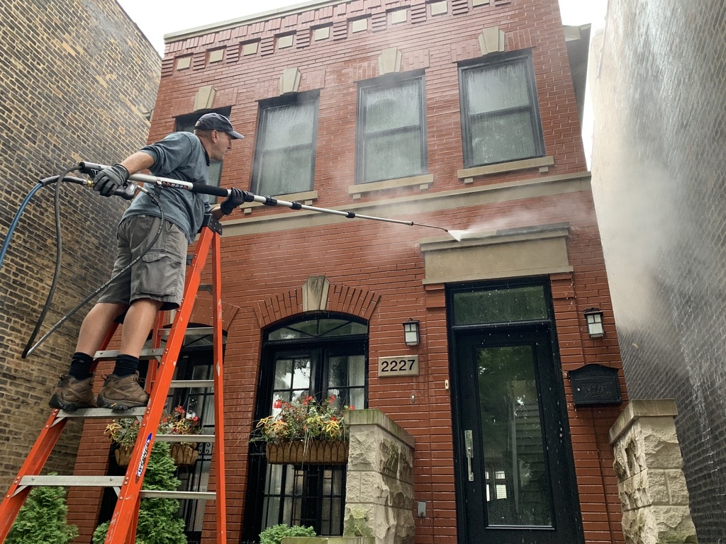 Brick & Limestone Cleaning Lincoln Park