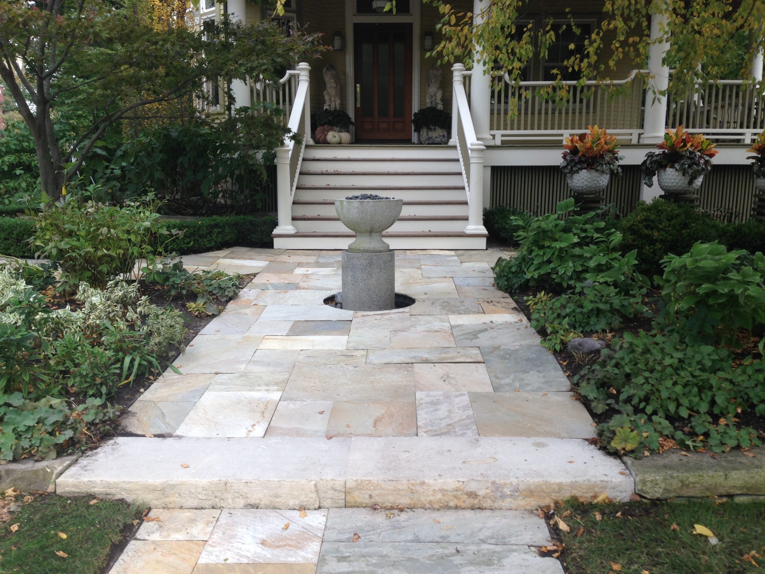 Front Entrance Way Cleaning Lincoln Park Chicago