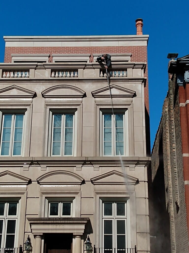 Limestone Cleaning Lincoln Park Chicago During