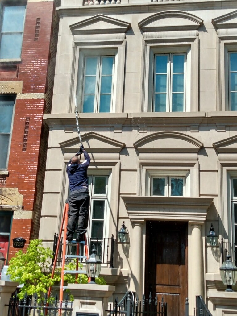 Limestone Cleaning Lincoln Park Chicago During